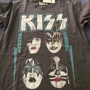 KISS tee NWT